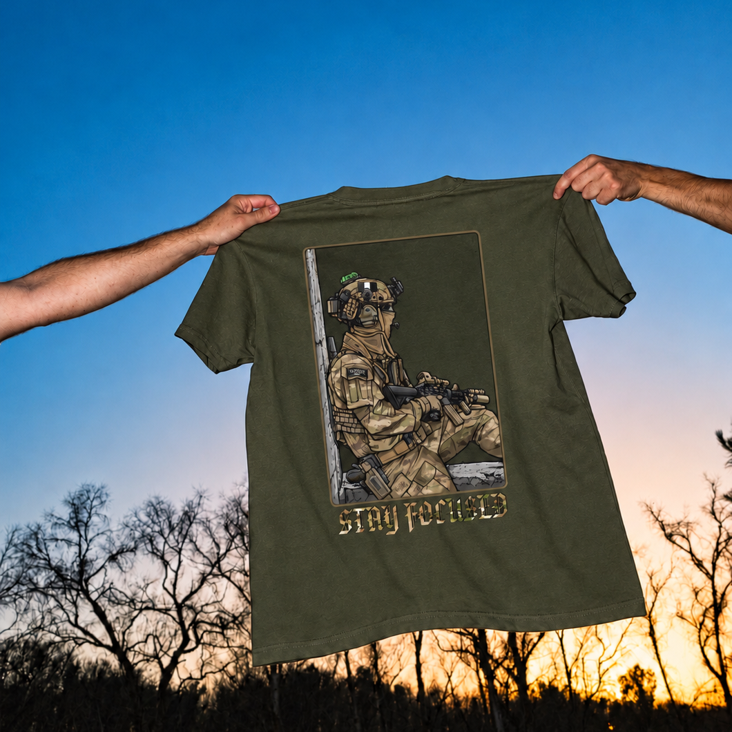 STAY FOCUSED - T-SHIRT